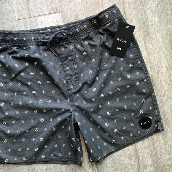 RVCA Other - 🔥🔥RVCA - ELASTIC BOARSHORTS🔥🔥